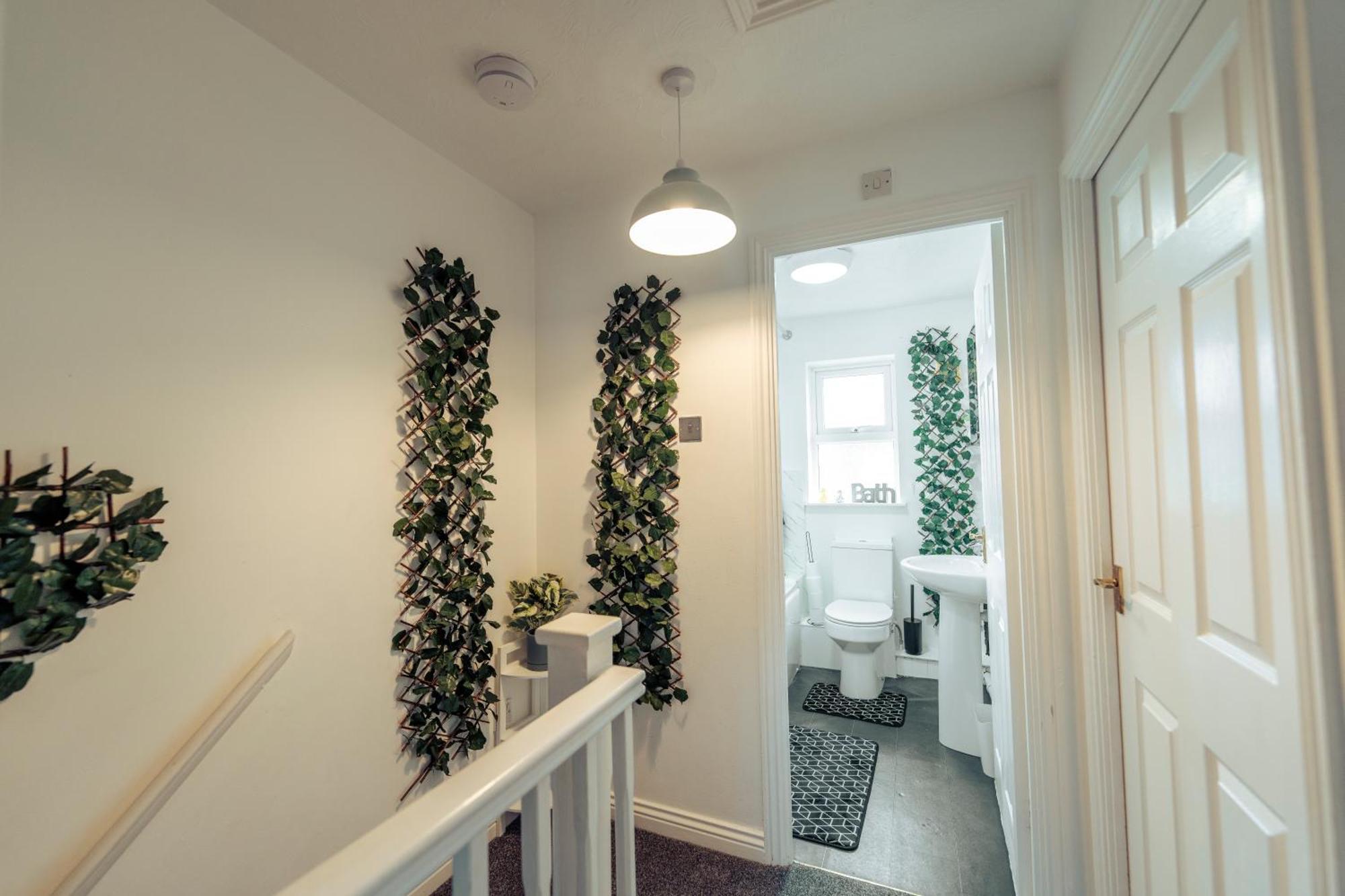 2 Bedroom Peaceful Home, Colchester Mile End Exteriör bild