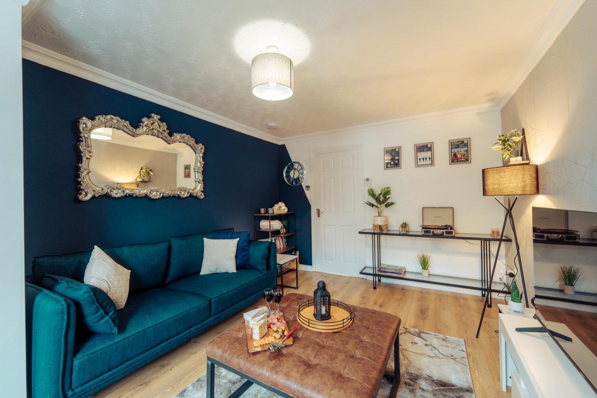 2 Bedroom Peaceful Home, Colchester Mile End Exteriör bild