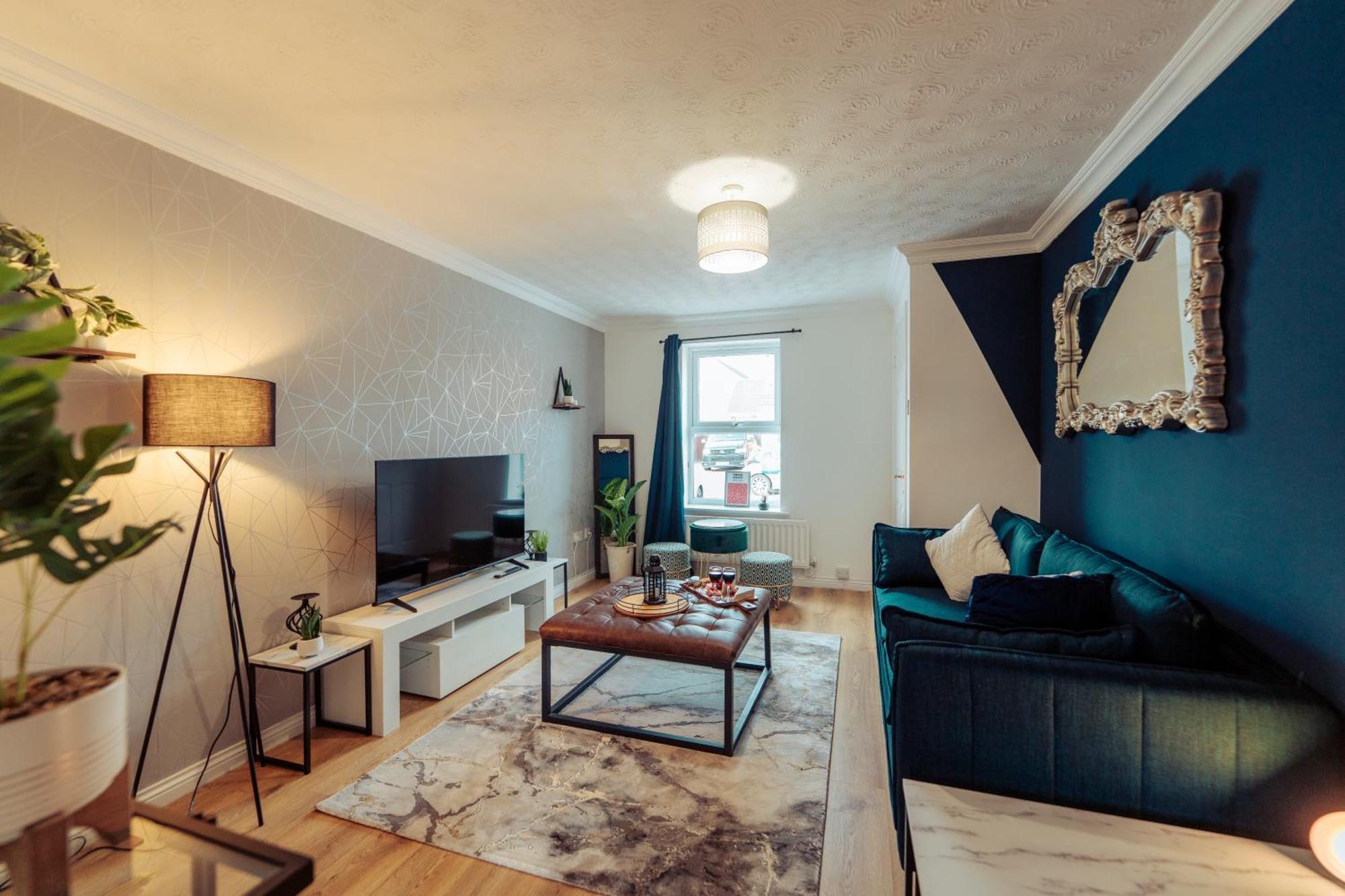 2 Bedroom Peaceful Home, Colchester Mile End Exteriör bild