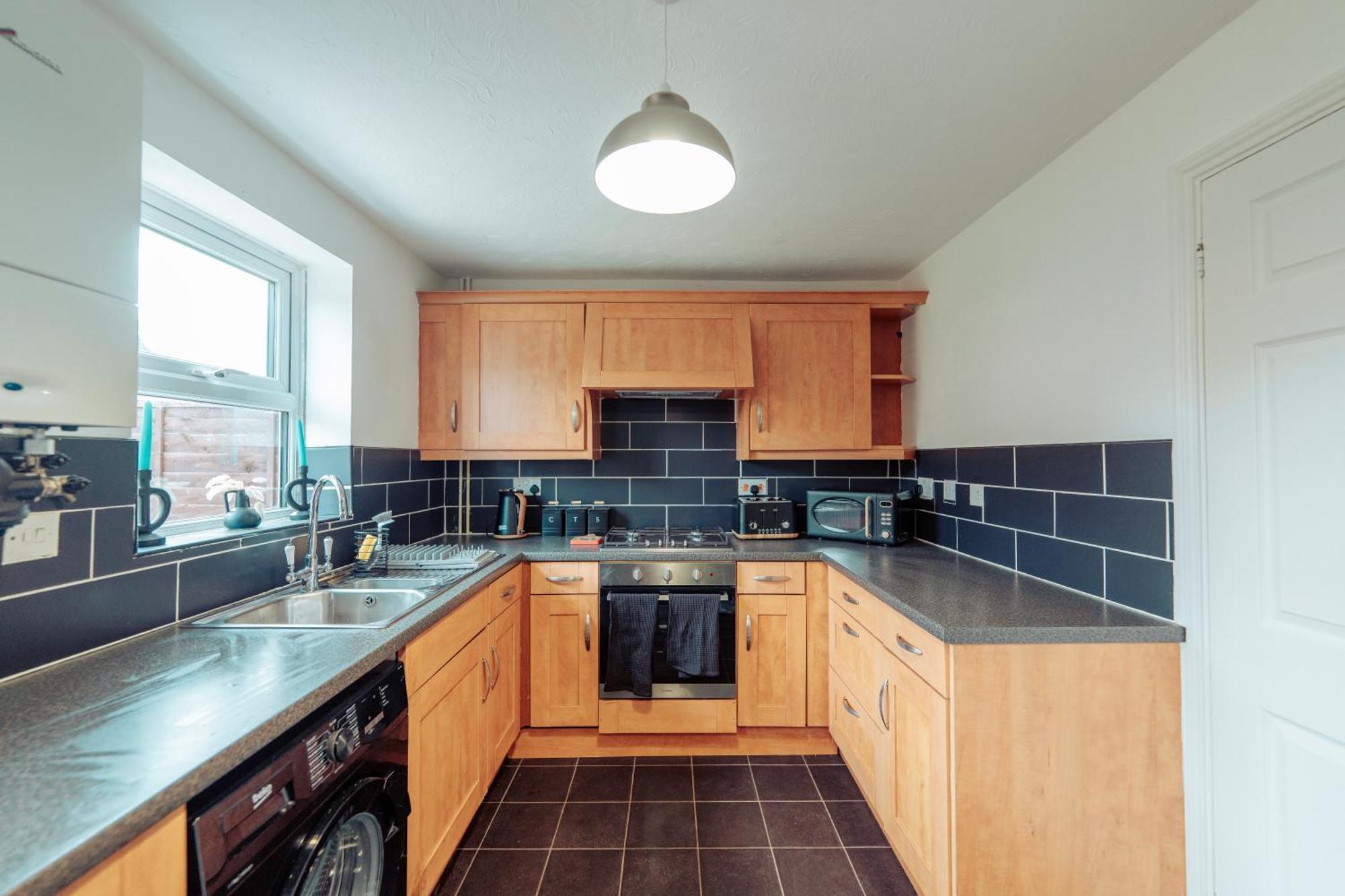 2 Bedroom Peaceful Home, Colchester Mile End Exteriör bild